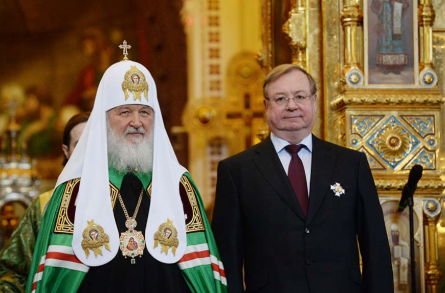 Патриарх Кирилл: Интернет и ТВ пропагандируют криминал и разнузданный стиль жизни